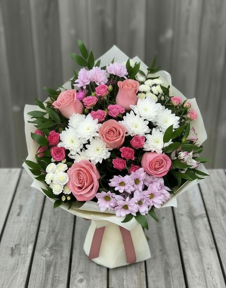 Букет цветов из: Альстромерии, Гвоздики, Розы и Хризантемы в Бунятино