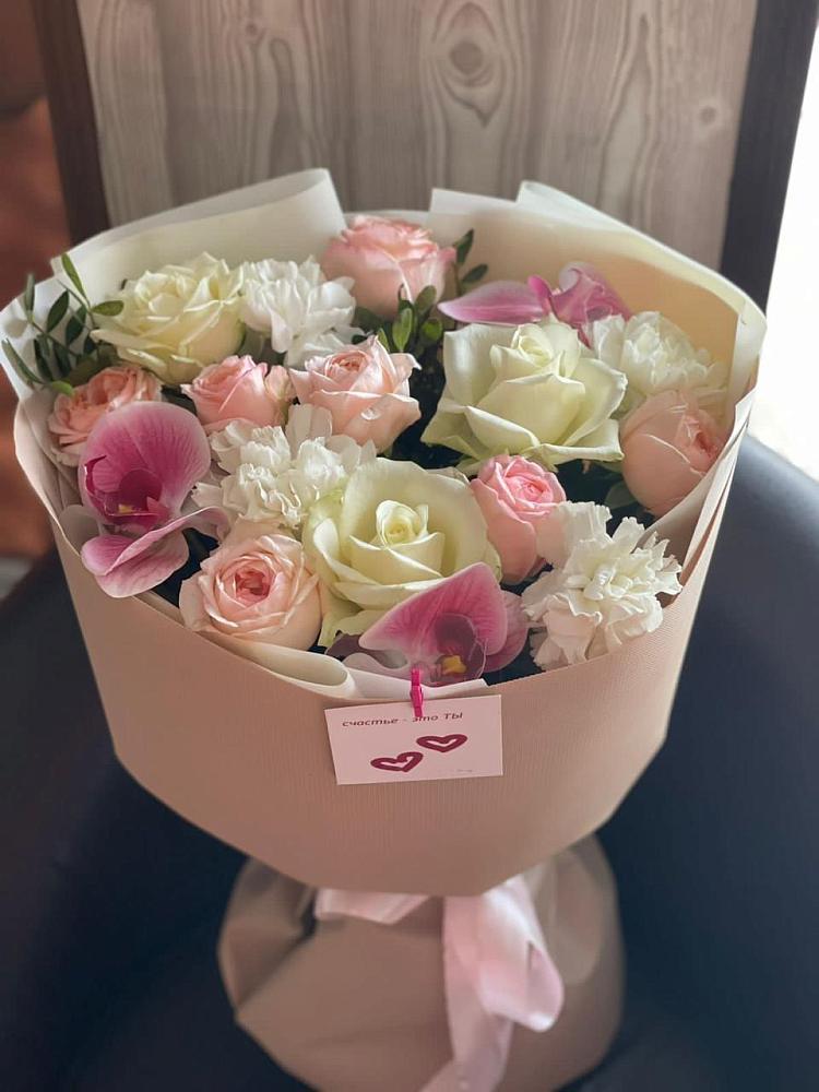 Букет цветов из: Орхидеи, Розы и Гвоздики в Бунятино