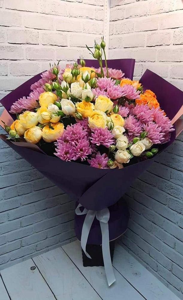 Букет цветов из: Хризантемы и Розы в Бунятино