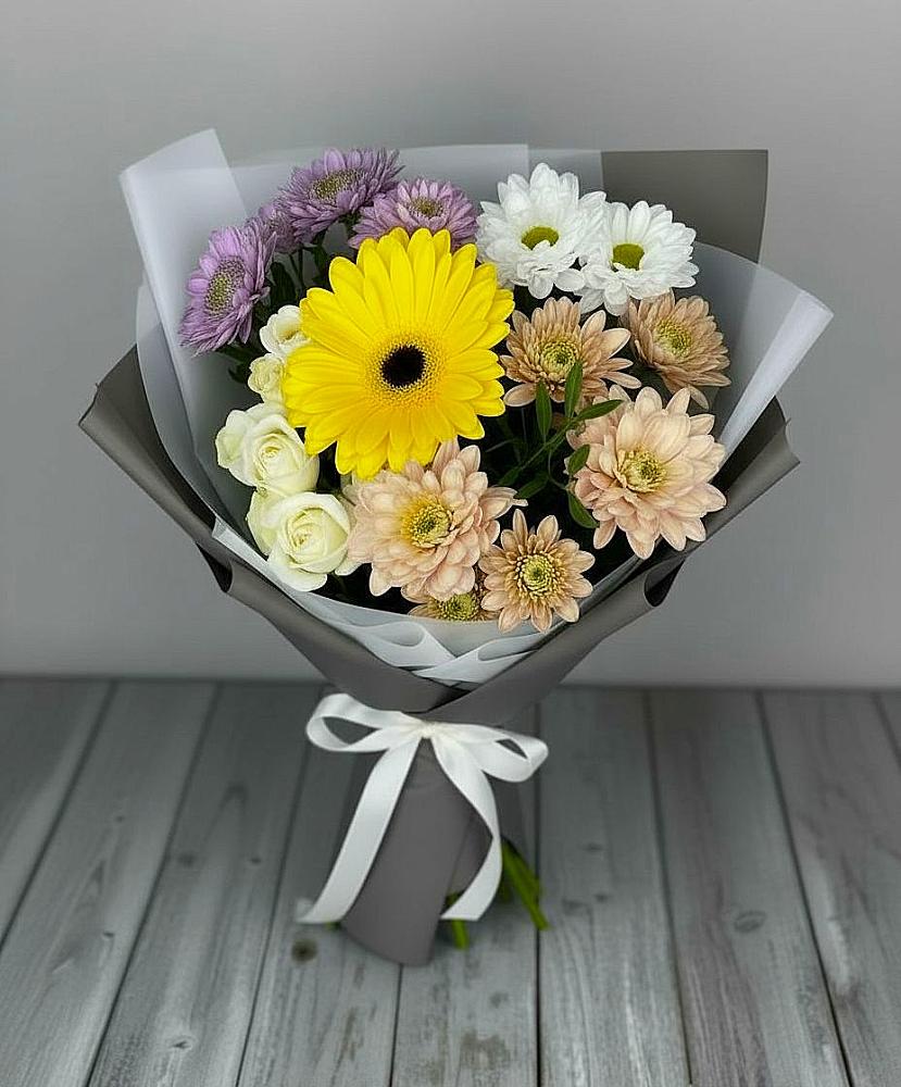 Букет цветов из: Розы, Герберы и Хризантемы в Бунятино