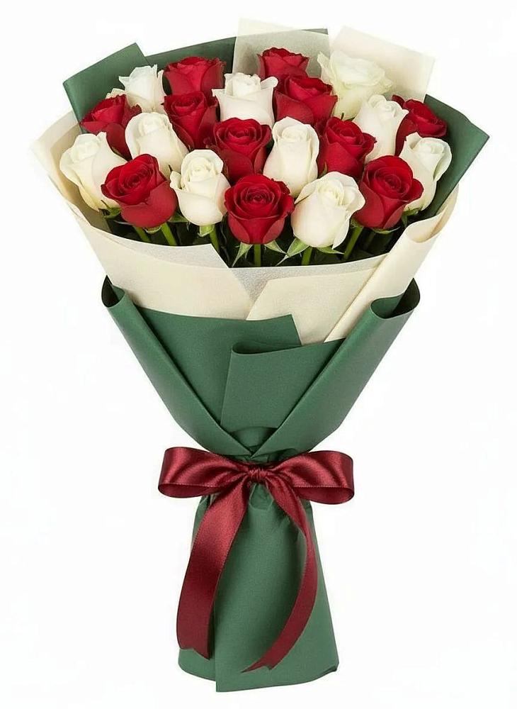 Букет Микс из красных и белых роз в Бунятино